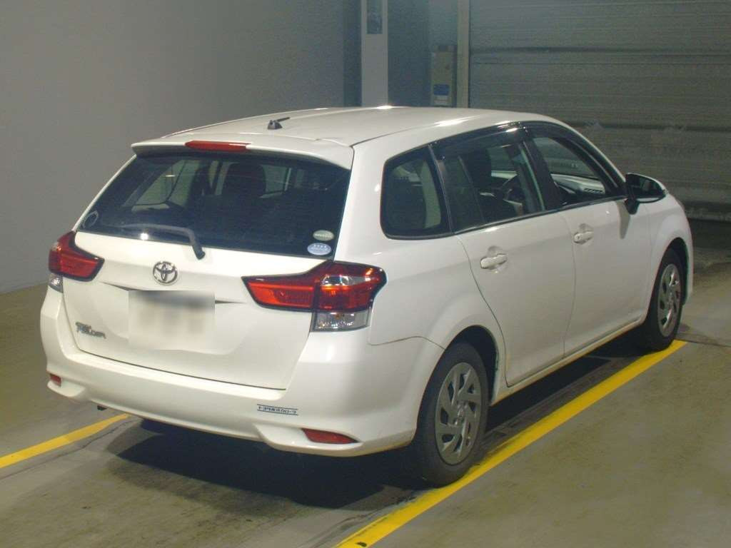 2018 Toyota Corolla Fielder NRE161G[1]