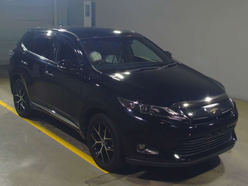 2015 Toyota Harrier ZSU65W[2]