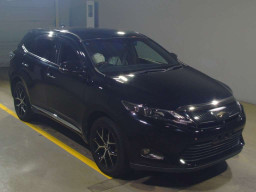 2015 Toyota Harrier