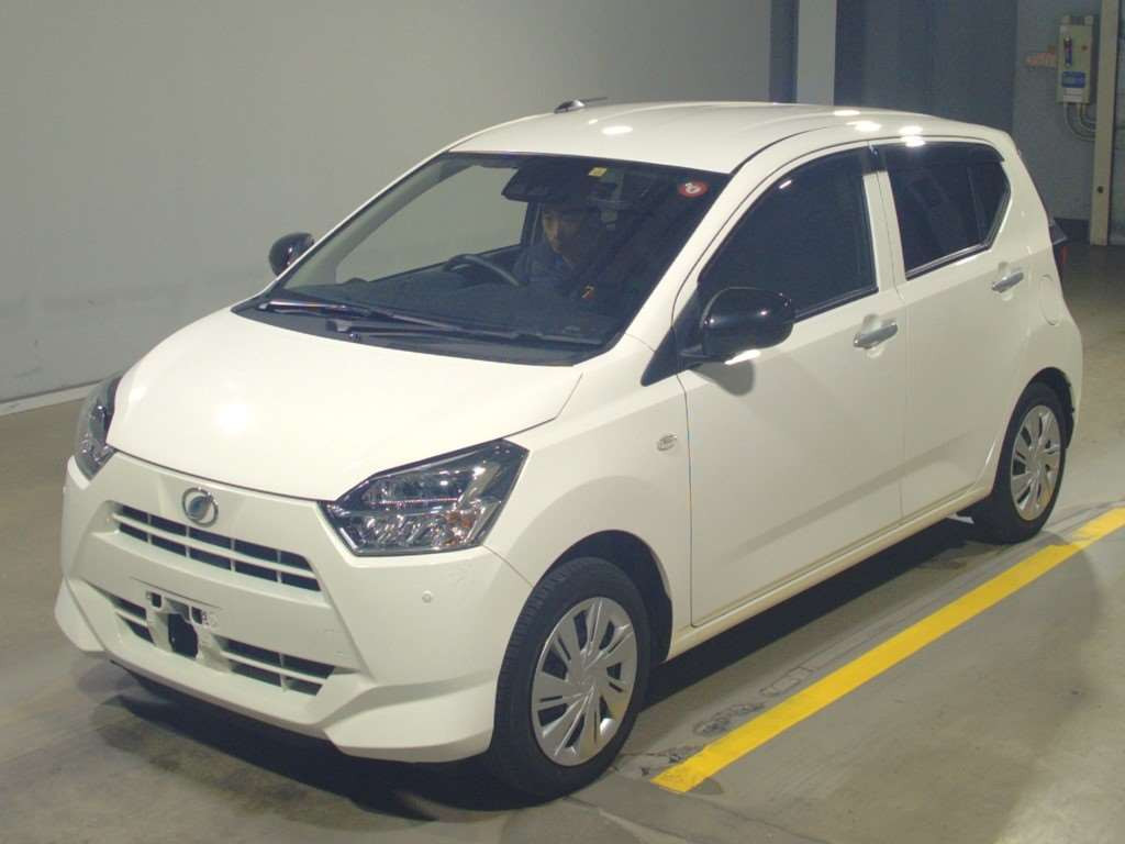 2021 Daihatsu Mira es LA350S[0]