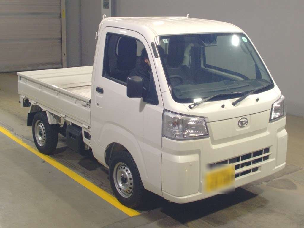 2024 Daihatsu Hijet Truck S510P[2]