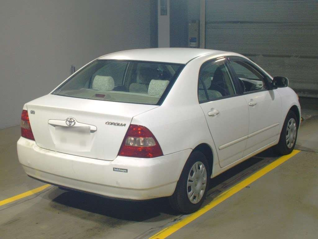 2002 Toyota Corolla Sedan NZE121[1]