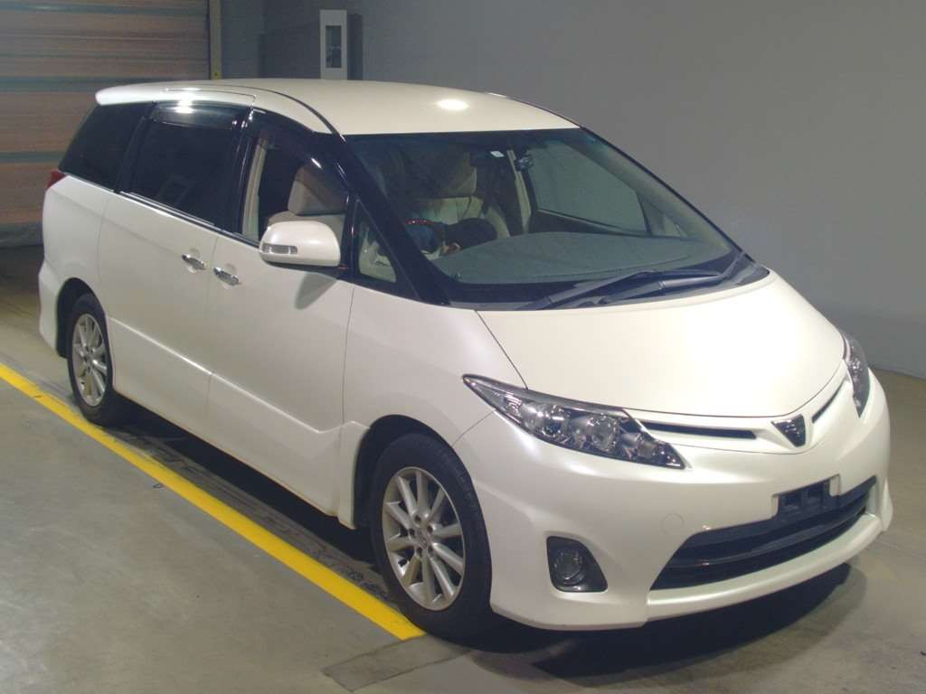 2011 Toyota Estima ACR55W[2]