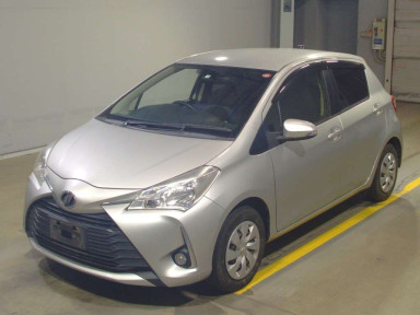 2017 Toyota Vitz