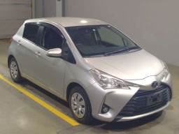 2017 Toyota Vitz