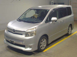 2008 Toyota Voxy