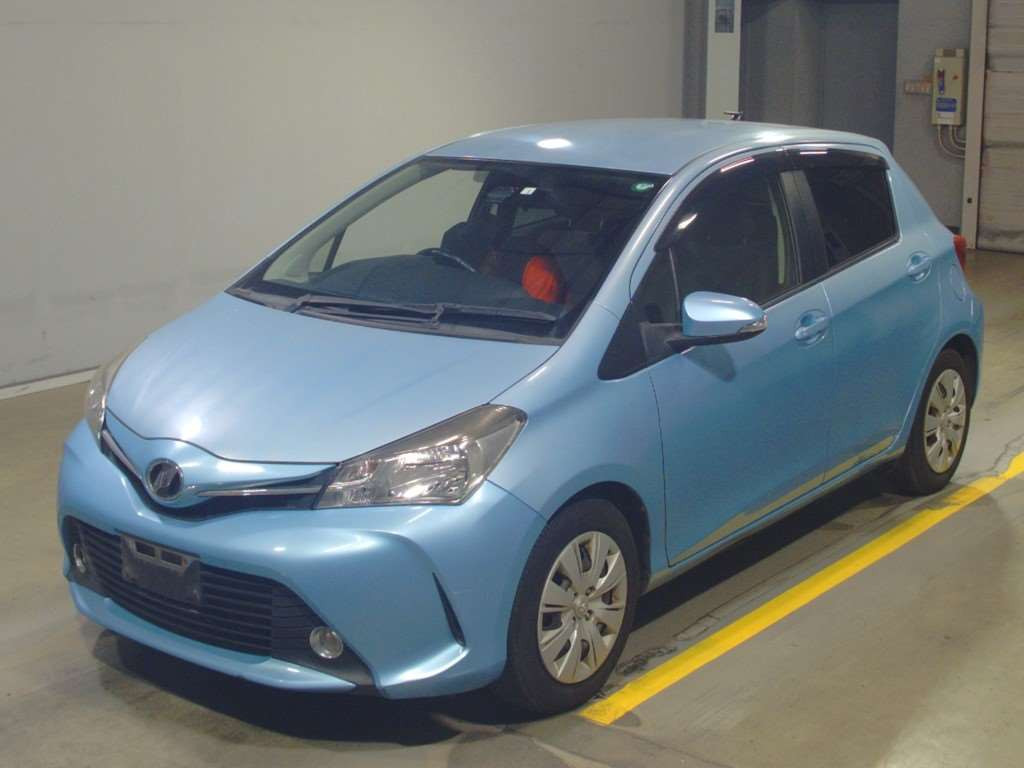 2016 Toyota Vitz NSP130[0]