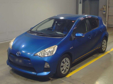 2013 Toyota Aqua