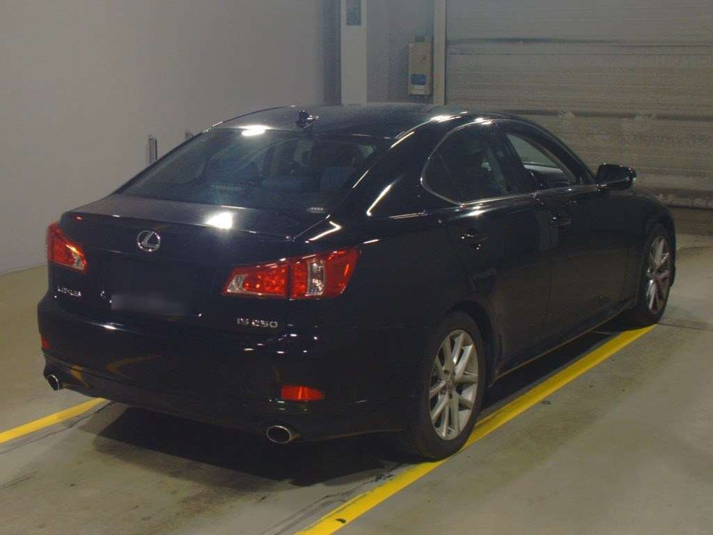 2012 Lexus IS GSE20[1]