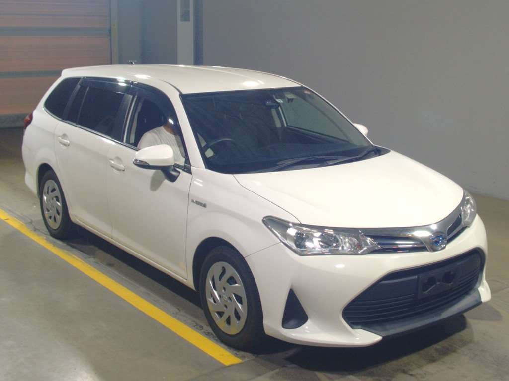 2019 Toyota Corolla Fielder NKE165G[2]