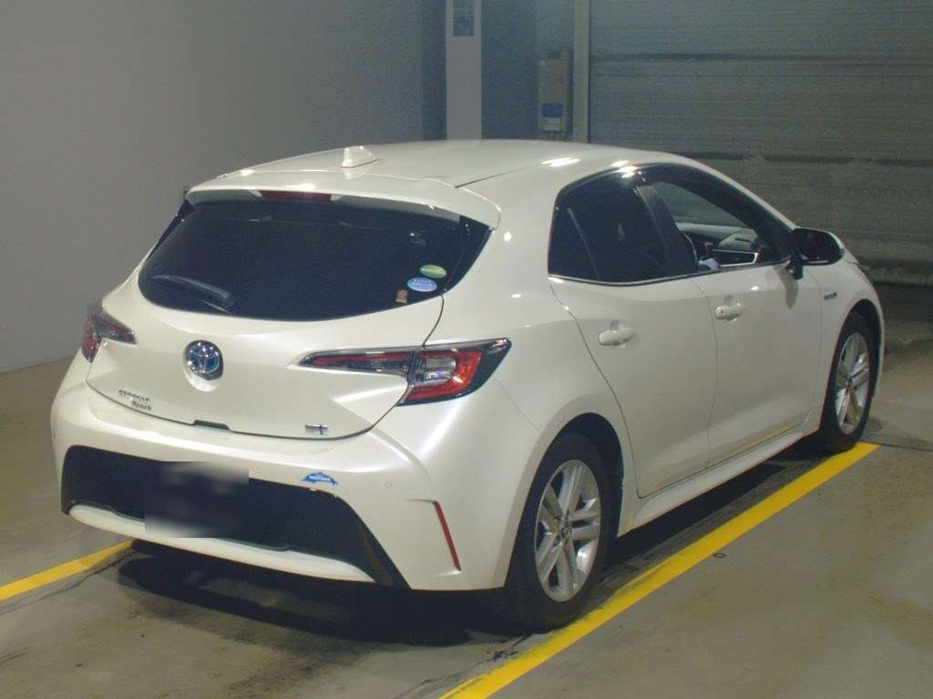 2019 Toyota Corolla Sports ZWE211H[1]