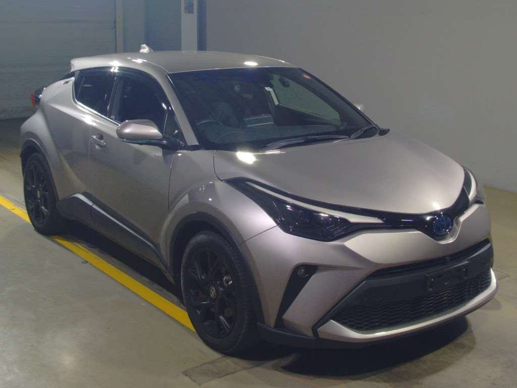 2021 Toyota C-HR ZYX11[2]