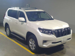 2022 Toyota Land Cruiser Prado