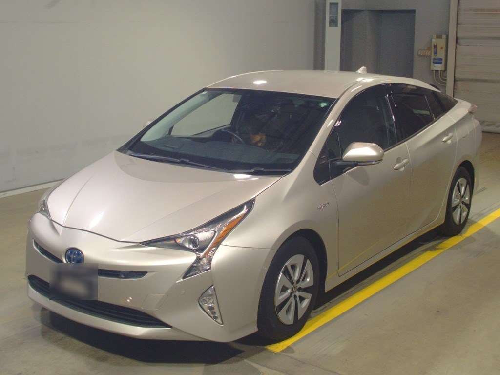 2017 Toyota Prius ZVW51[0]