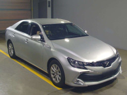 2017 Toyota Mark X