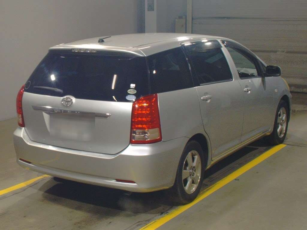 2007 Toyota Wish ANE10G[1]