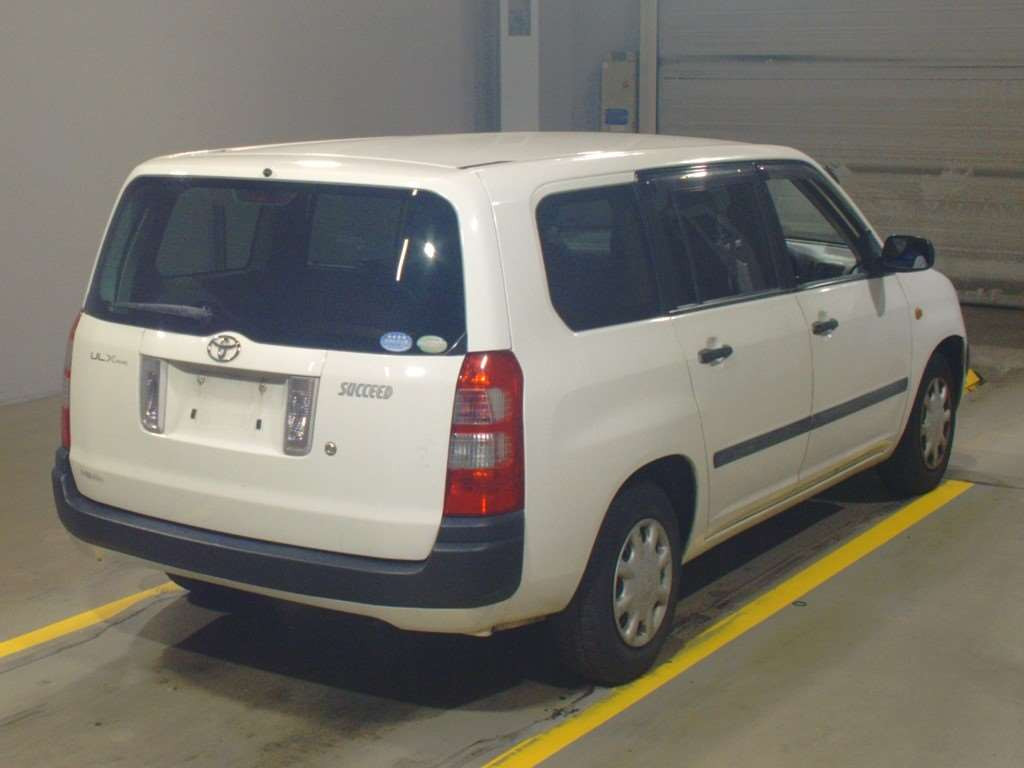 2010 Toyota Succeed Van NCP51V[1]