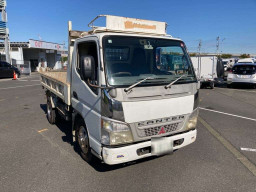 2004 Mitsubishi Fuso Canter