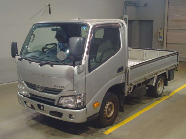 2020 Toyota Dyna Truck