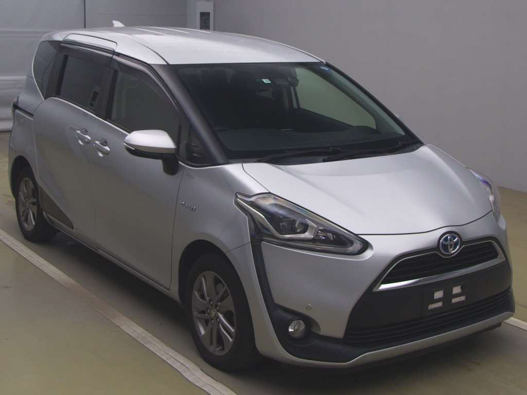 2015 Toyota Sienta NHP170G[2]