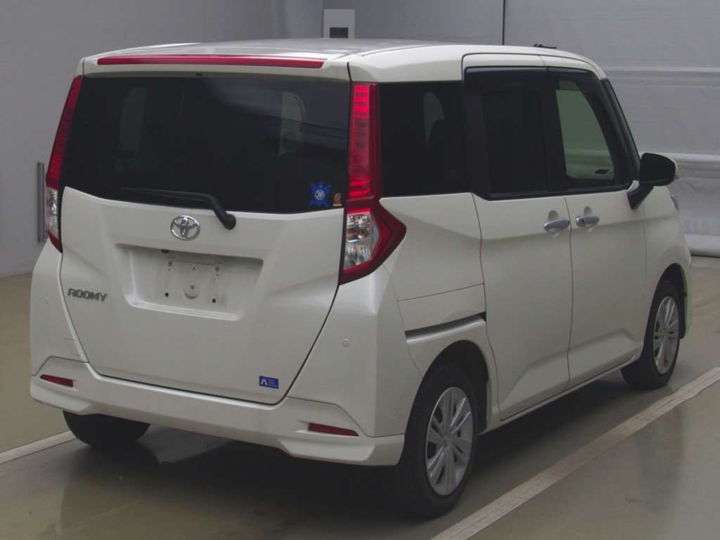 2021 Toyota Roomy M900A[1]