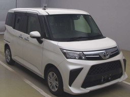 2021 Toyota Roomy