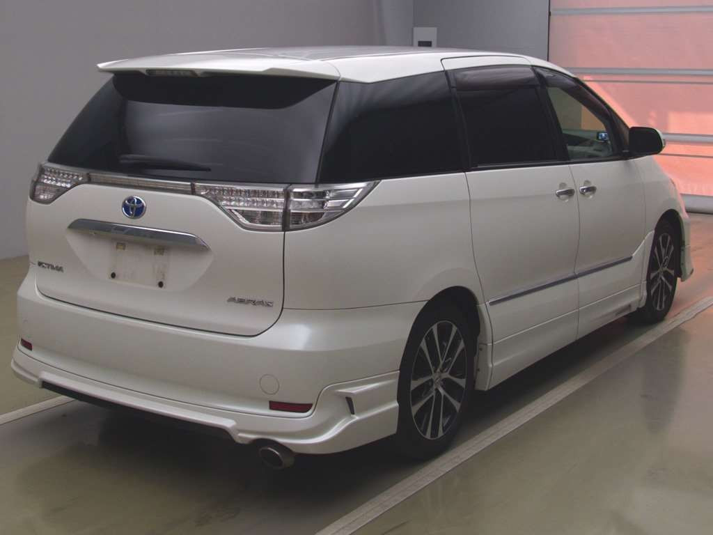 2014 Toyota Estima ACR50W[1]