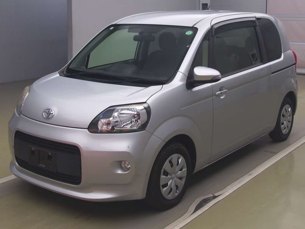 2014 Toyota Porte NSP140[0]