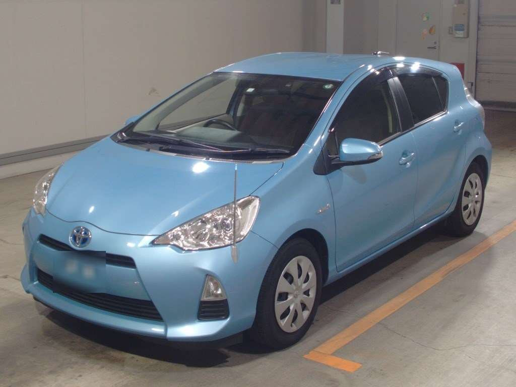 2014 Toyota Aqua NHP10[0]