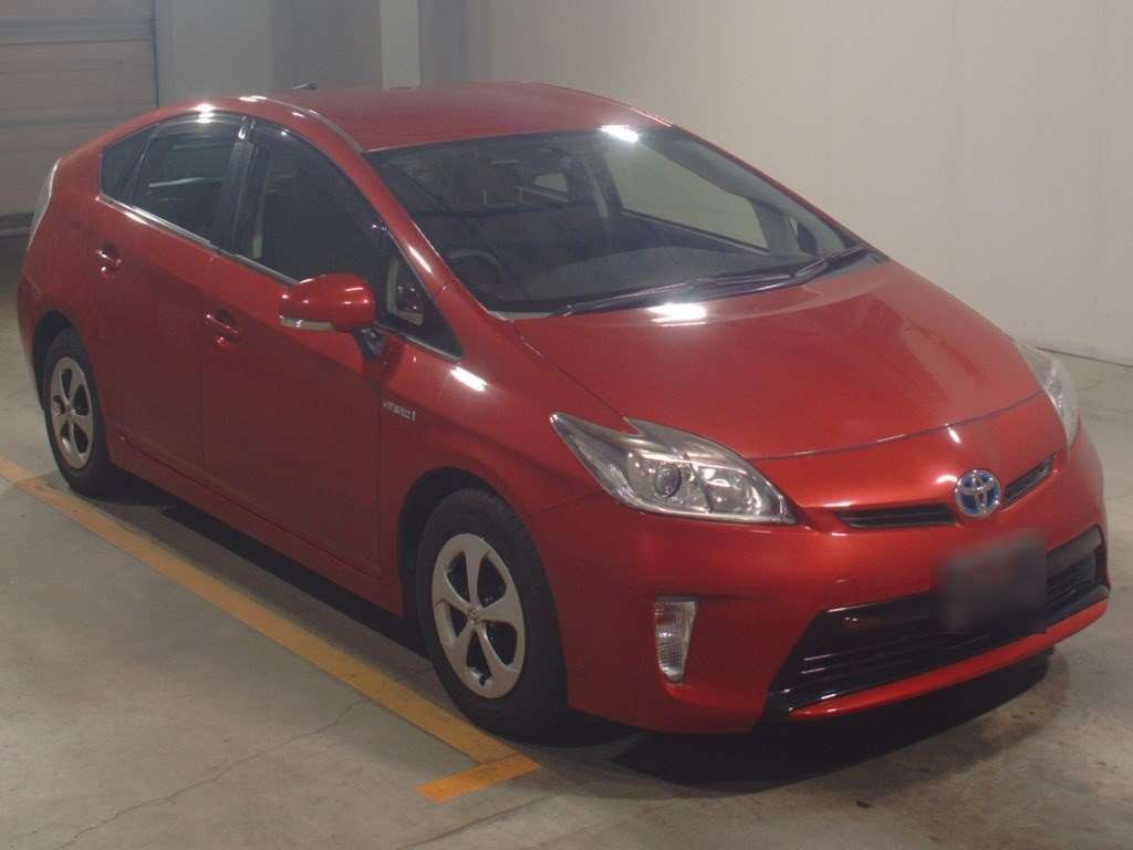 2012 Toyota Prius ZVW30[2]