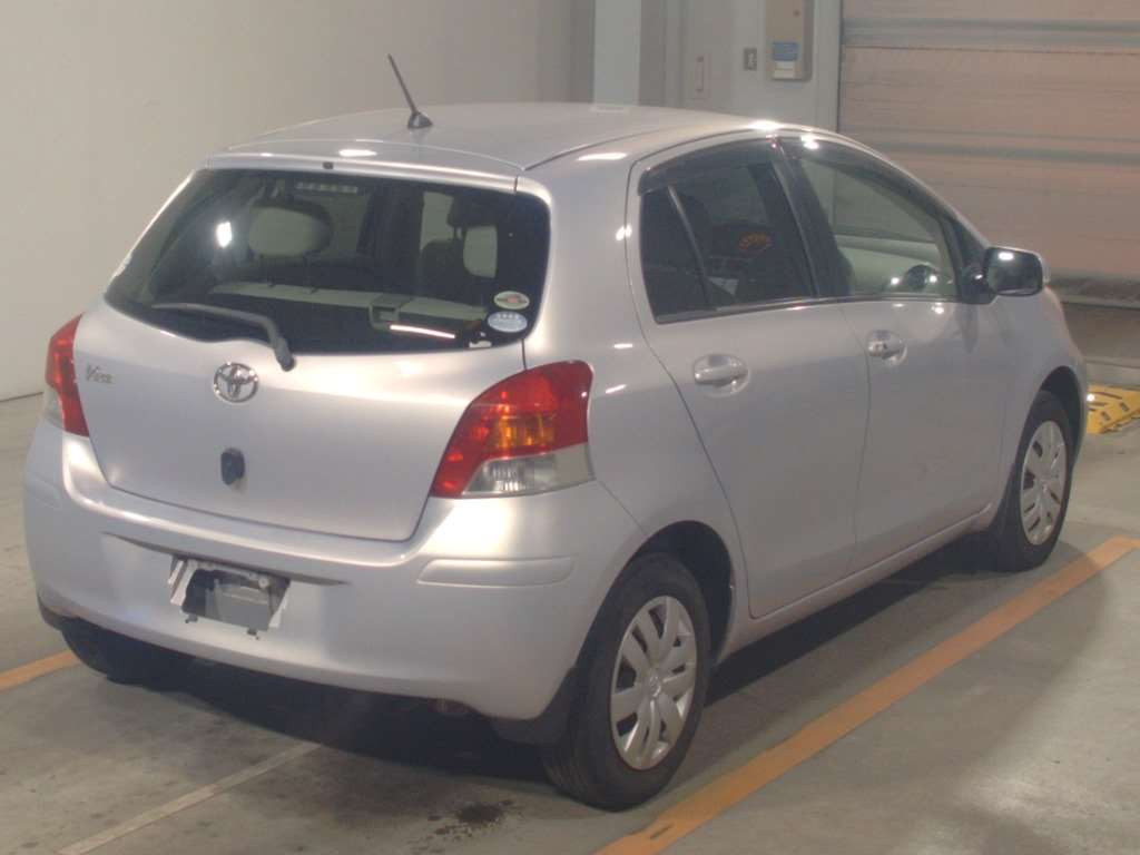 2009 Toyota Vitz KSP90[1]