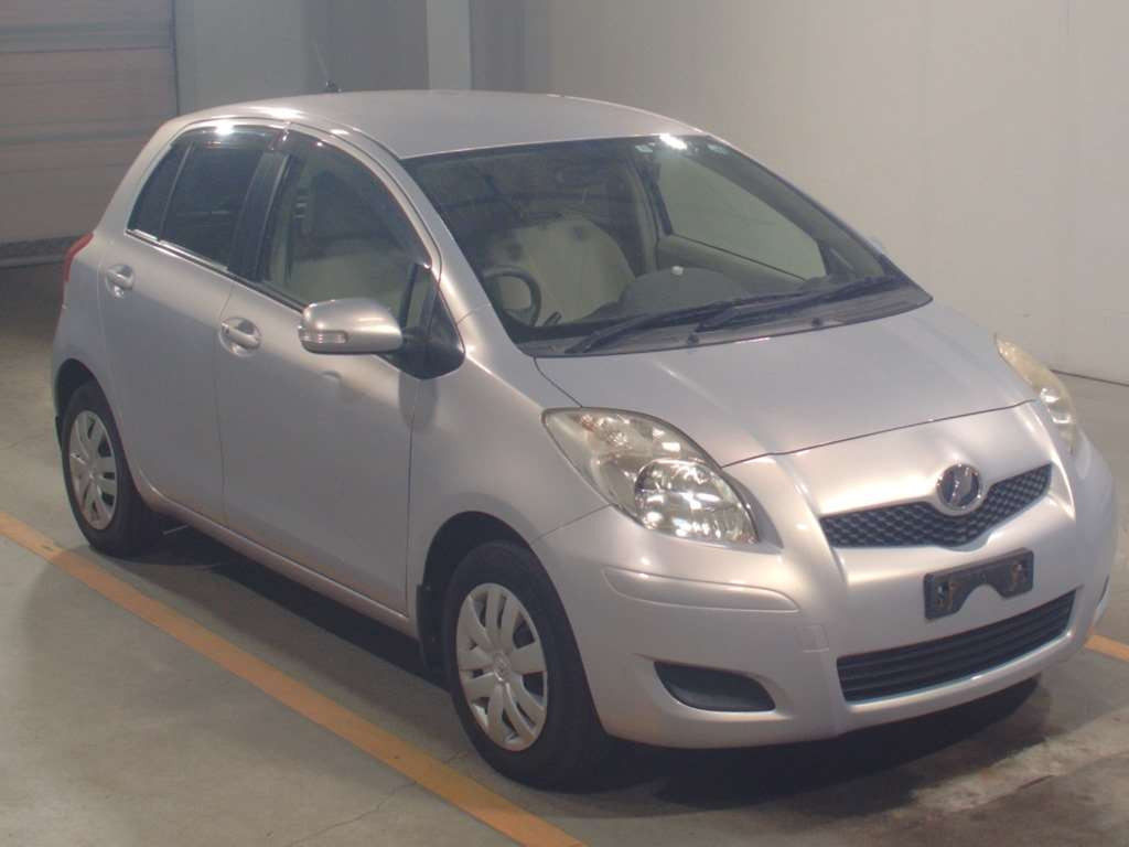 2009 Toyota Vitz KSP90[2]