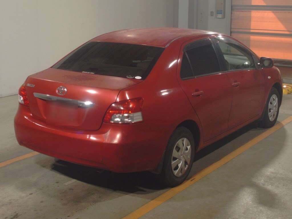 2005 Toyota Belta KSP92[1]