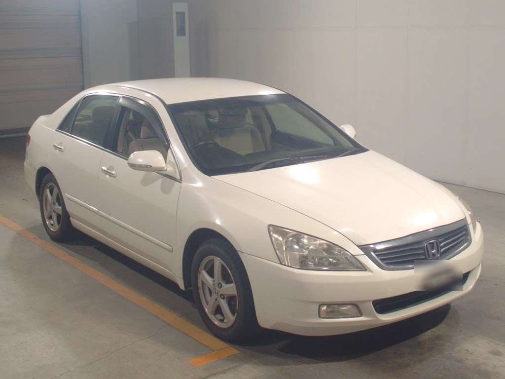 2004 Honda Inspire UC1[2]