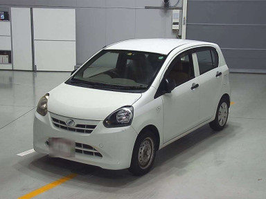 2012 Daihatsu Mira es