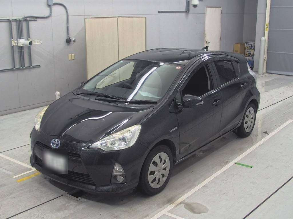 2014 Toyota Aqua NHP10[0]