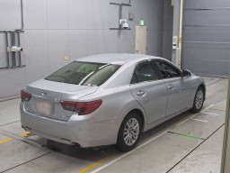 2013 Toyota Mark X