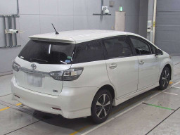 2015 Toyota Wish