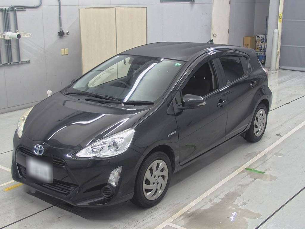 2015 Toyota Aqua NHP10[0]