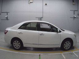 2012 Toyota Premio