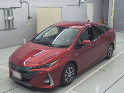 2017 Toyota Prius PHV