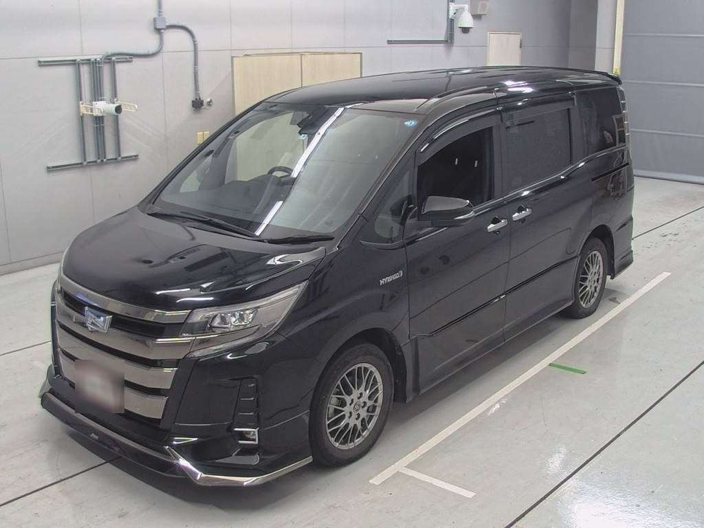 2019 Toyota Noah ZWR80W[0]