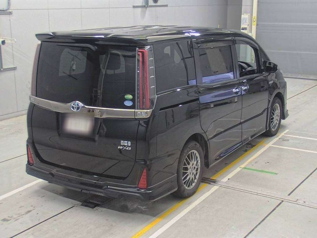 2019 Toyota Noah ZWR80W[1]