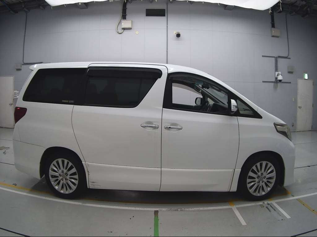 2012 Toyota Alphard GGH25W[2]