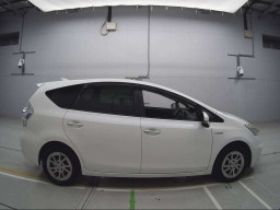 2014 Toyota Prius alpha