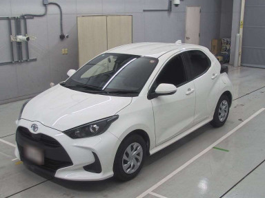 2021 Toyota YARIS