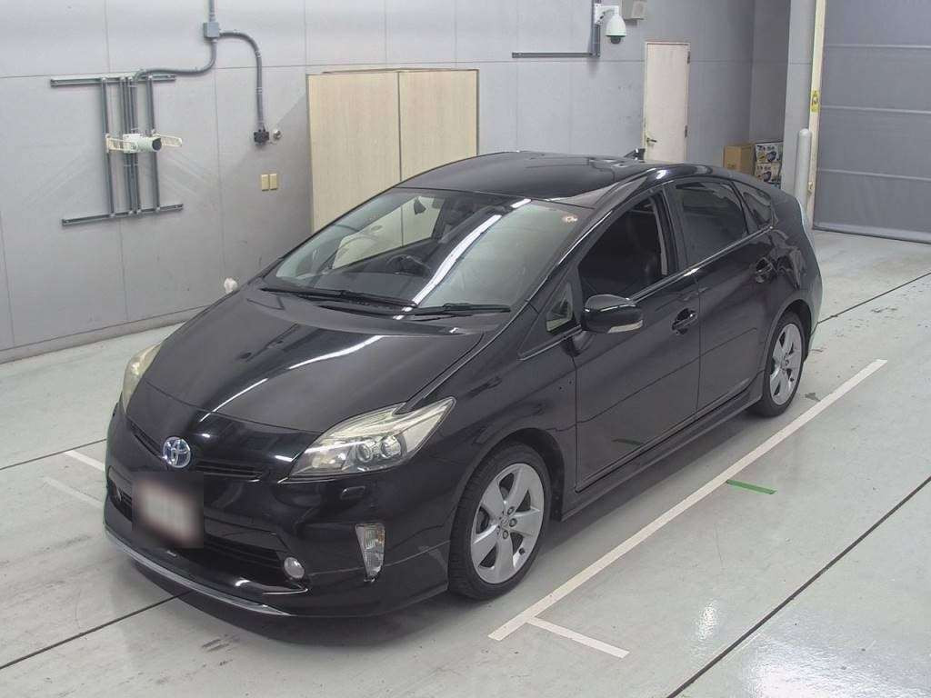 2013 Toyota Prius ZVW30[0]