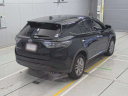 2016 Toyota Harrier