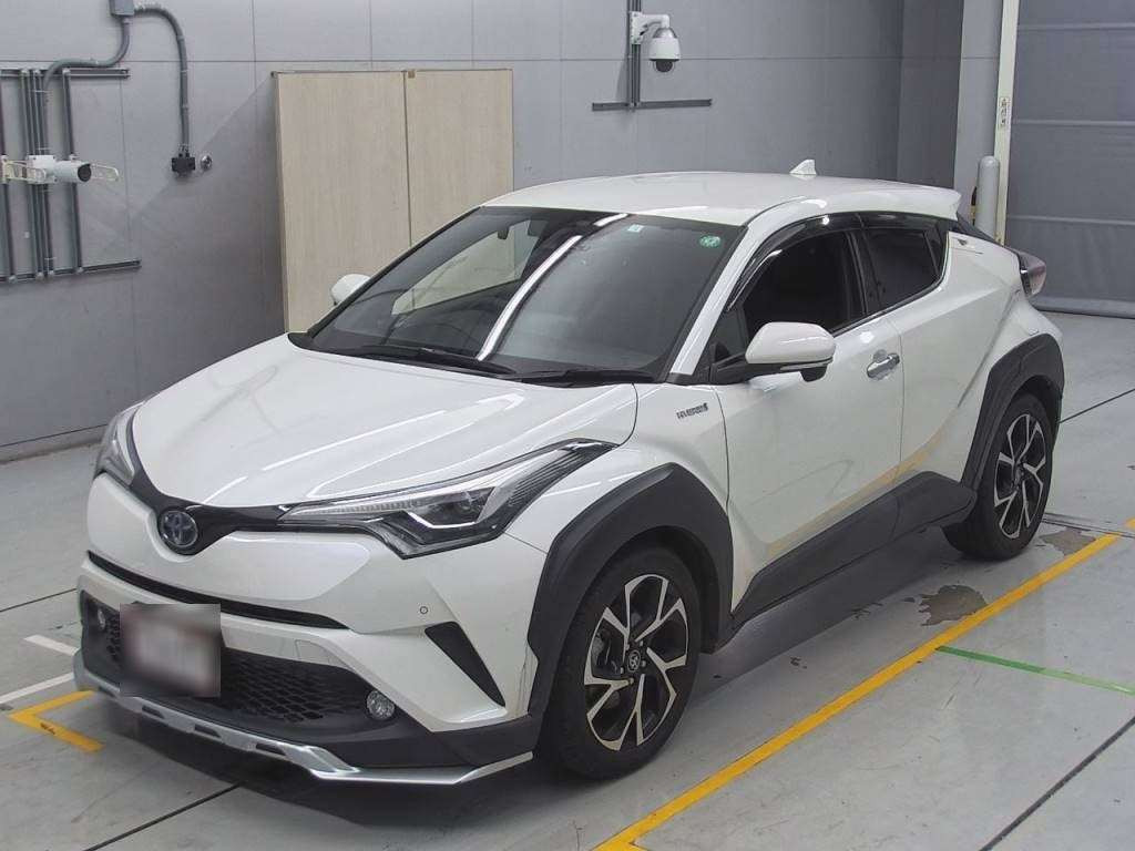 2018 Toyota C-HR ZYX10[0]