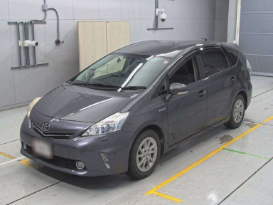 2012 Toyota Prius alpha